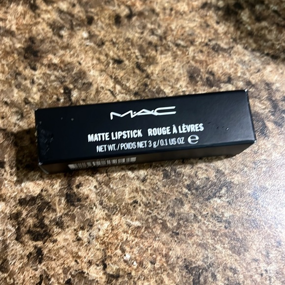 🌙♣️HP! Mac Evening Buzz Matte Lipstick - Picture 7 of 8
